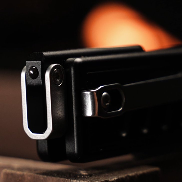 The Glide:Aluminum Replaceable Blade Pocket EDC Utility Knife
