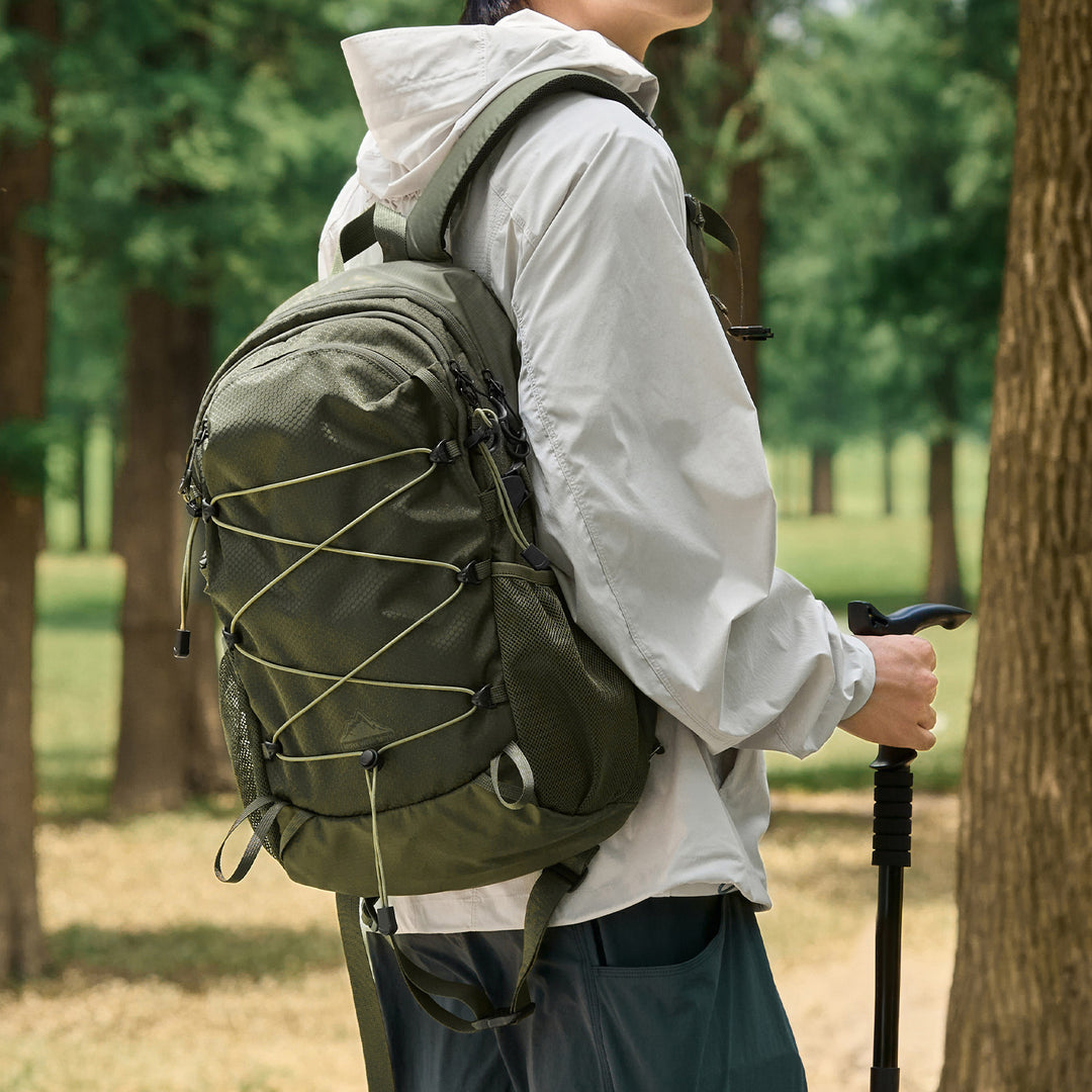 Pivot - Lightweight Large-Capacity Backpack For Hiking, Cycling & Adventure