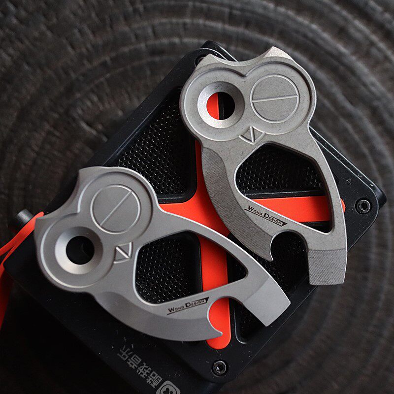 Night Owl -Titanium Alloy EDC Multi-Tool Heavy Duty Pry Bar