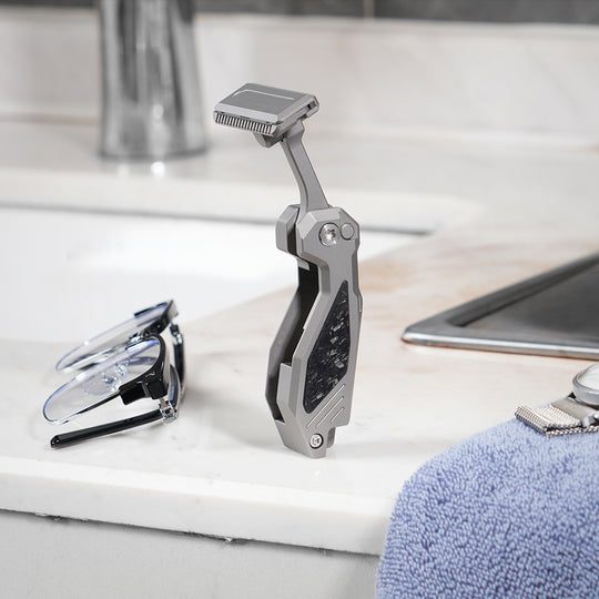 FoldRazor: A Titanium Folding Razor Inspired by EDC Tool