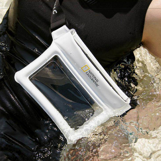 AquaSeal – Waterproof Waist Pouch For Swimming, Kayaking & Outdoor Adventures