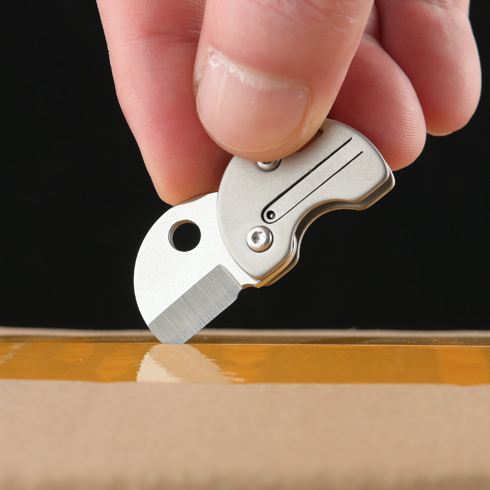 Zero-Bulk:Ultra Mini Titanium Pocket Keychain EDCFolding Knife