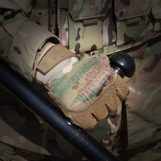 Liquid-Fit Grip: Touchscreen Tactical Gloves for All-Weather Riding