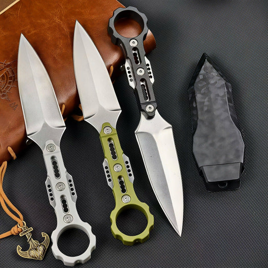 The Rovik:Fixed Blade Carbon Fiber Knuckle Ring Knife