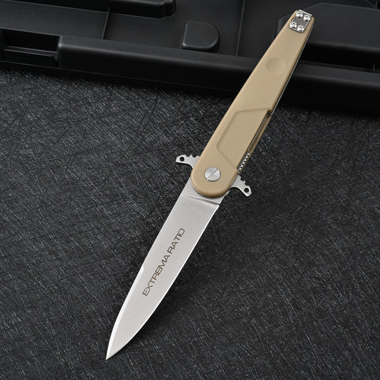 Pocket Lightning: Hawk-Sharp Reliable Folding EDC Knife