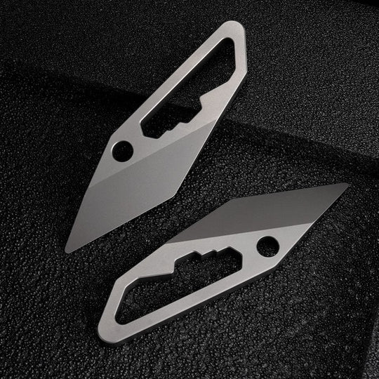 The Titan Fang:TC4 Titanium EDC Pry Bar & Screwdriver