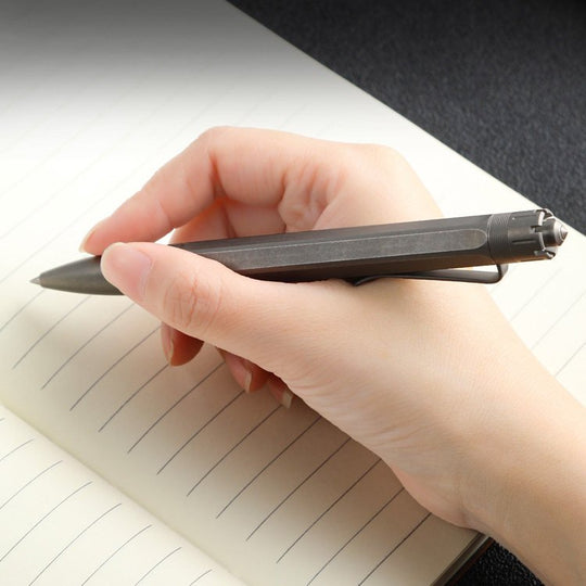 The Meteor:Titanium Bolt Action EDC Tungsten Steel Tactical Pen