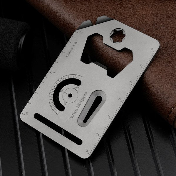 The Pocket Core:Titanium 8-in-1 Multi-Tool EDC Card