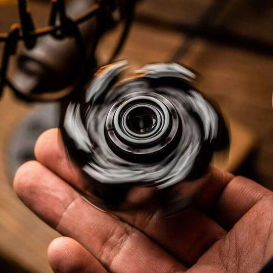 AlphaRevolve：Stainless Steel Mecha Fidget Spinner