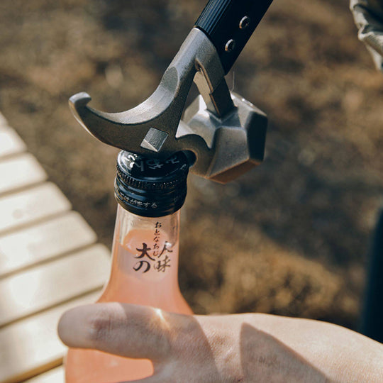 StrikePull – Copper Head Camping Hammer For Driving & Pulling Tent Stakes