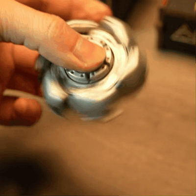 AlphaRevolve：Stainless Steel Mecha Fidget Spinner