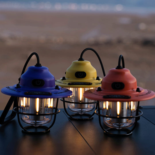 PineGlow - Vintage Rechargeable Lantern With 80H Battery For Camping Ambiance.