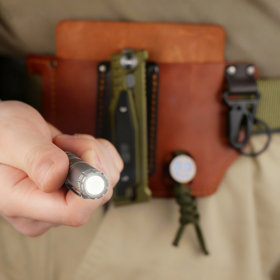 50% OFF-Limited Holiday Edition! Gravity Knife+Pendant+Flashlight+Sheath