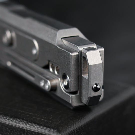 JetFlick – Gravity-Open Titanium Utility Knife with Quick-Change Blade