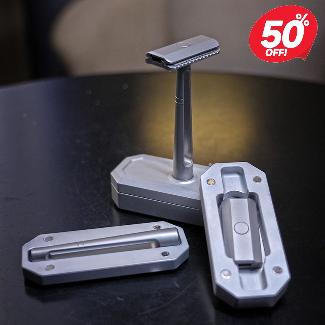 Titanium ModuRazor - Lightweight, Collapsible Razor for Portable Shaving