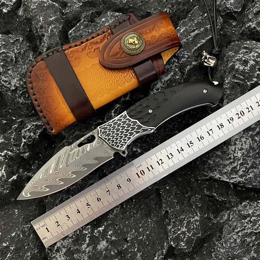 SaharaRaptor – Japanese Damascus Steel Knife