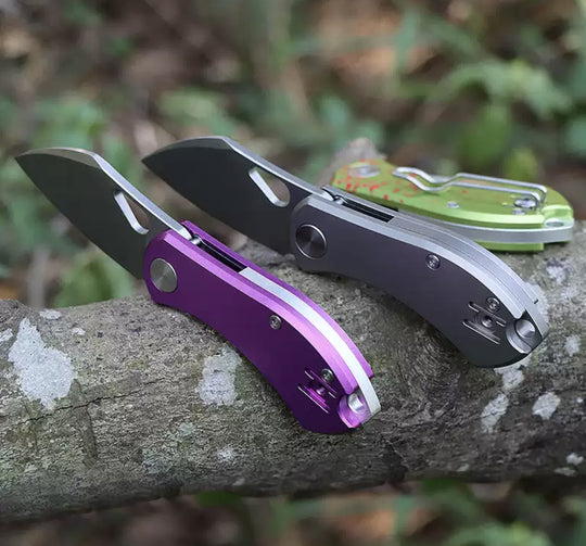 NEOSWIPE: Aluminium-Titanium EDC Pocket Knife