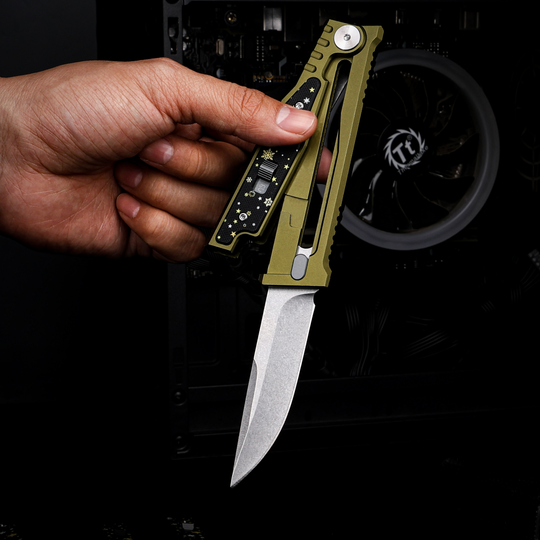 Christmas Limited Snowflake:The ThronRazor Gravity Knife with Selectable Blade Types&Color