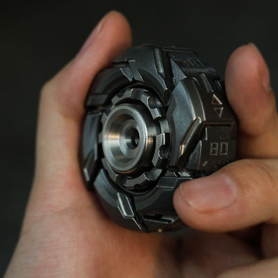 WarpFang：Stainless Steel Mecha Fidget Spinner