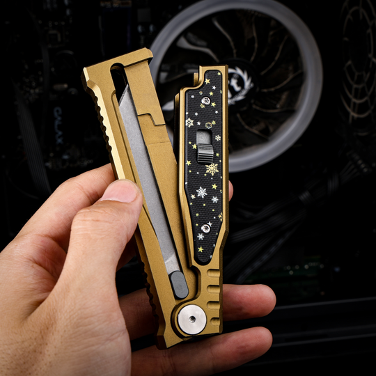 Christmas Limited Snowflake:The ThronRazor Gravity Knife with Selectable Blade Types&Color