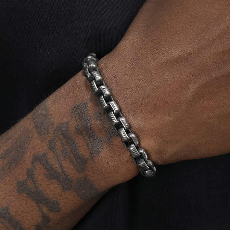 RustEdge – Titanium Steel Industrial Punk Bracelet