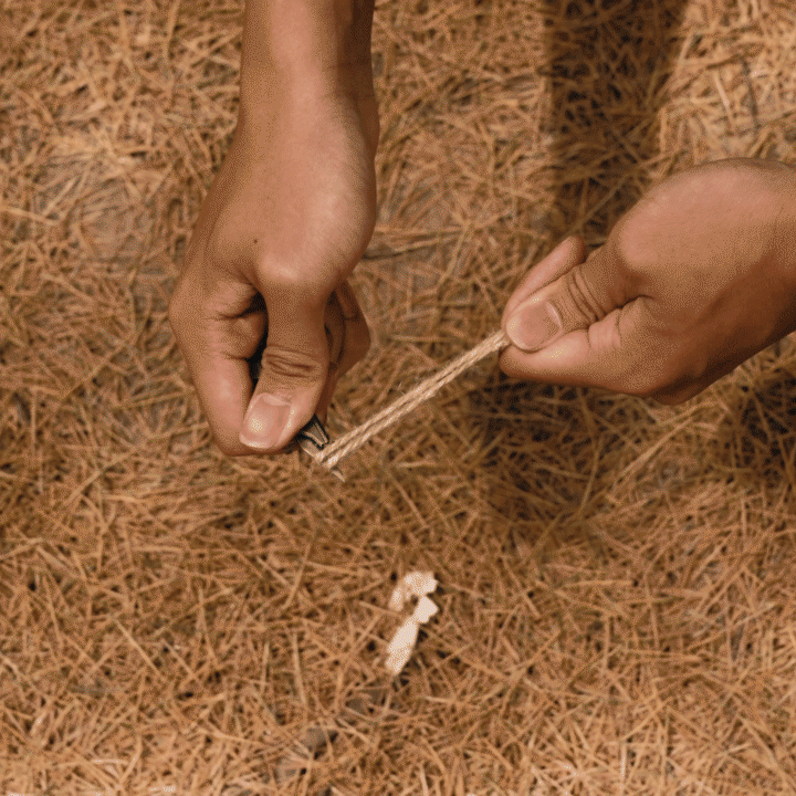 Mini Master - Micro Titanium Keychain Knife & EDC Multitool