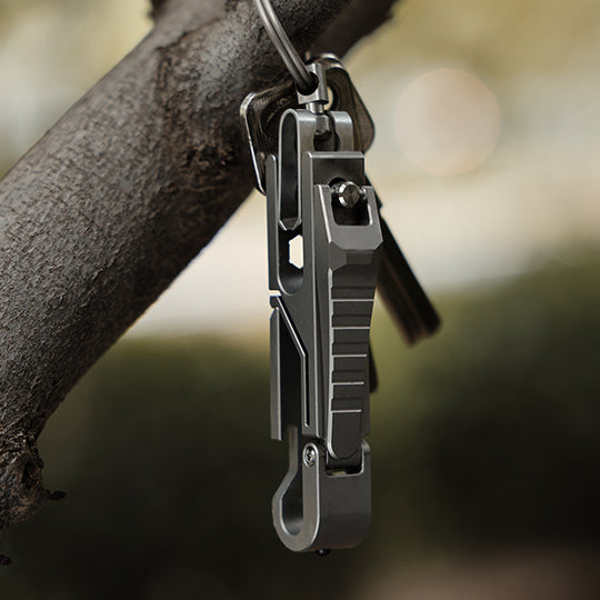 K-Smart 4.0 - Titanium Quick-Release Keychain Reinvented
