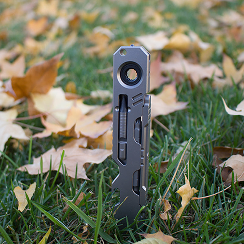 Ti Pry Bar: Titanium Multi-Tool