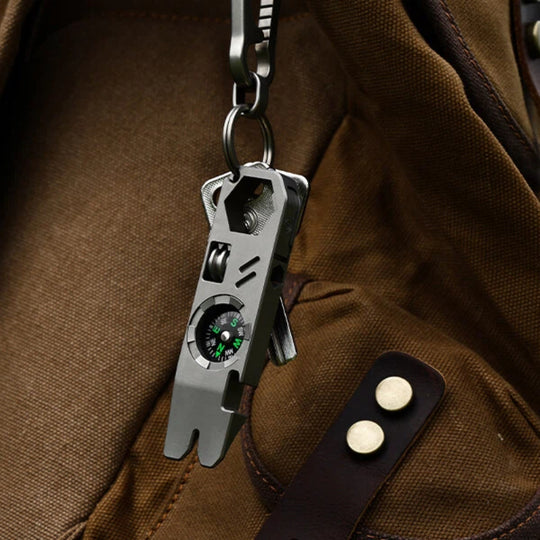 SwitchDisc – Titanium Pocket Tool for Everyday Carry