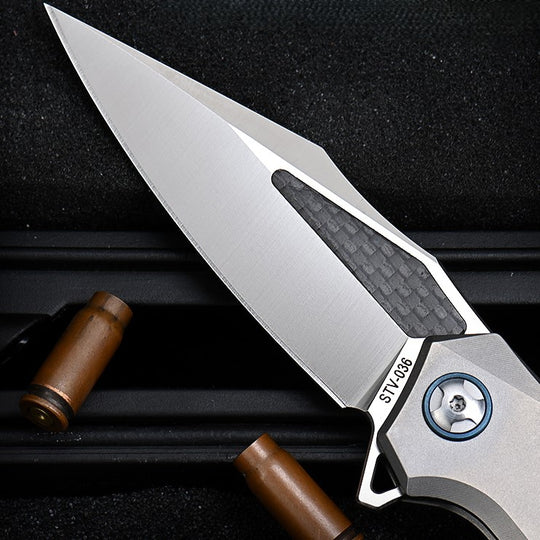 ShadowRidge M390 – Carbon Fiber Titanium Folding Knife
