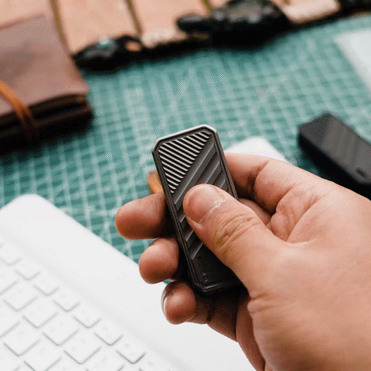 DeckShiv - A Magnetic Fidget Slider Utility Knife