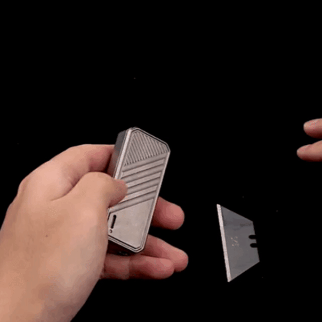 DeckShiv - A Magnetic Fidget Slider Utility Knife