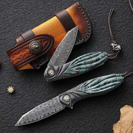 Peacock Forge – VG10 Damascus Pocket Knife