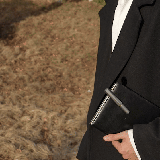Lumink - The Definitive Pocket-to-Pro Titanium Fountain Pen