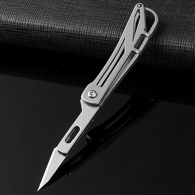 SharpFlex Steel Utility Knife – Replaceable Surgical Blade for Precision Cutting