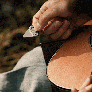 ResoTi | Titanium Guitar Pick with Sweat-Activated Grip