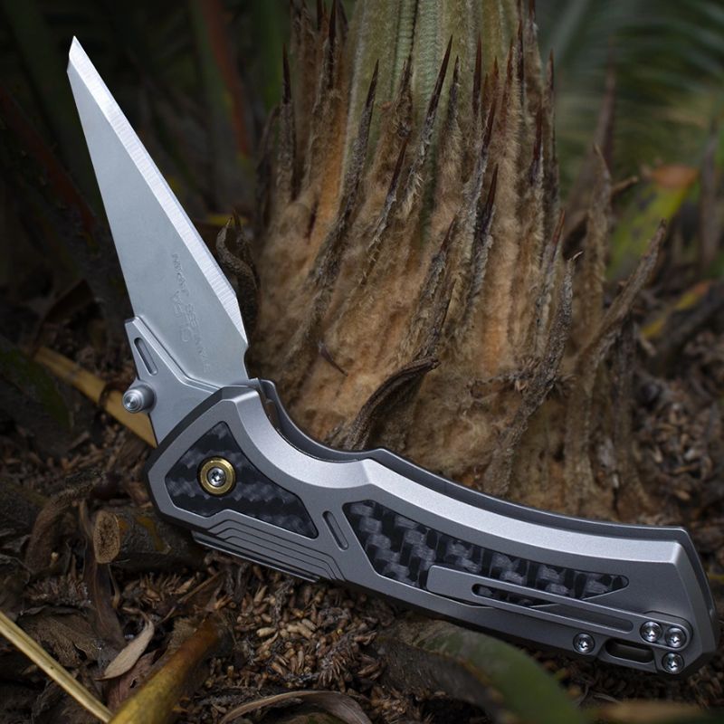 The Thunder: Titanium Utility Knife with Replaceable Blade