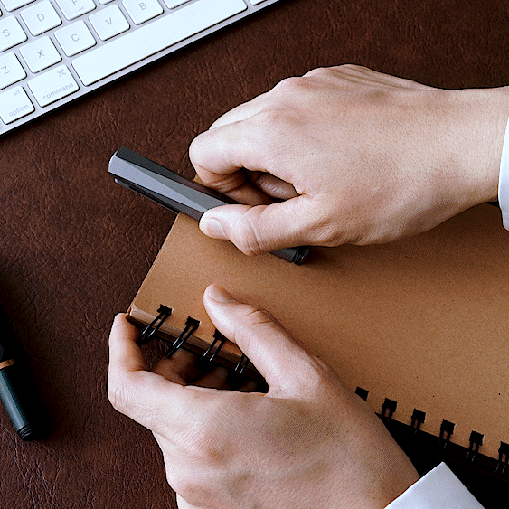 Lumink - The Definitive Pocket-to-Pro Titanium Fountain Pen