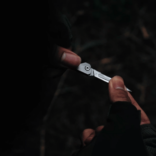BladeNex: Titanium Micro Folding Scalpel Knife for EDC