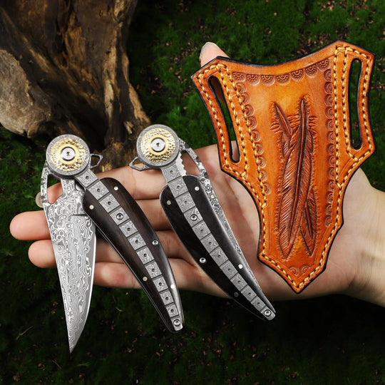 Maple Blade : Handmade Damascus Steel Folding Pocket Knife