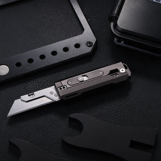 JetFlick AL — Aluminum Gravity Knife with One-Hand Flick Opening