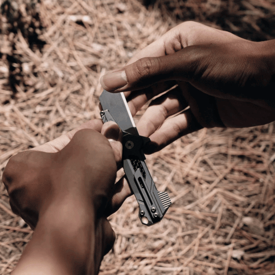 The WindSlice - Mini EDC Titanium Folding Utility Knife