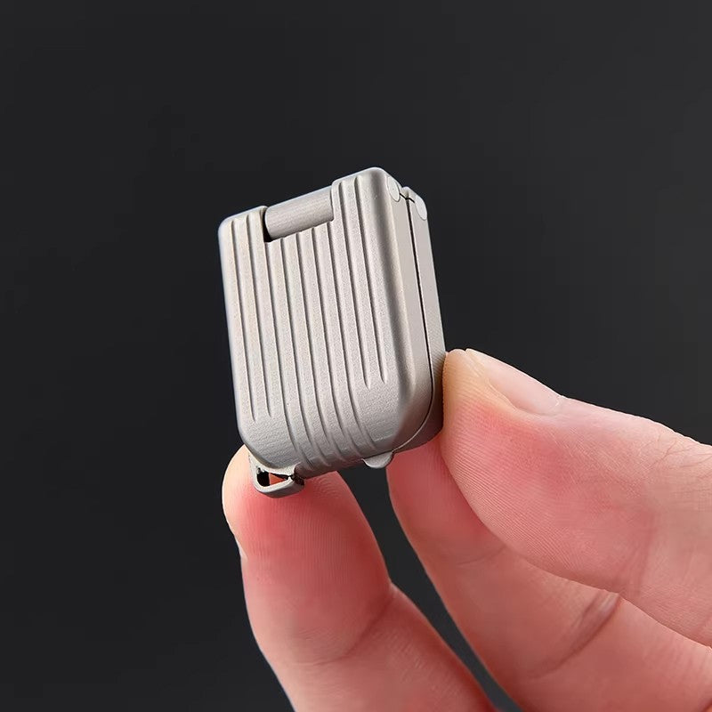 ADD-ONS：Titanium Suitcase Folding Knife