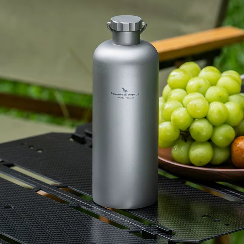 The Rovix:Pure Titanium Portable Heating with Loop Cap Bottle