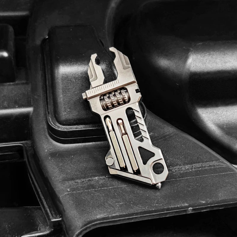 Pocket Transformer:Titanium EDC 6-in-1 Wrench Bottle Opener Bit Driver Multi-tool Gear