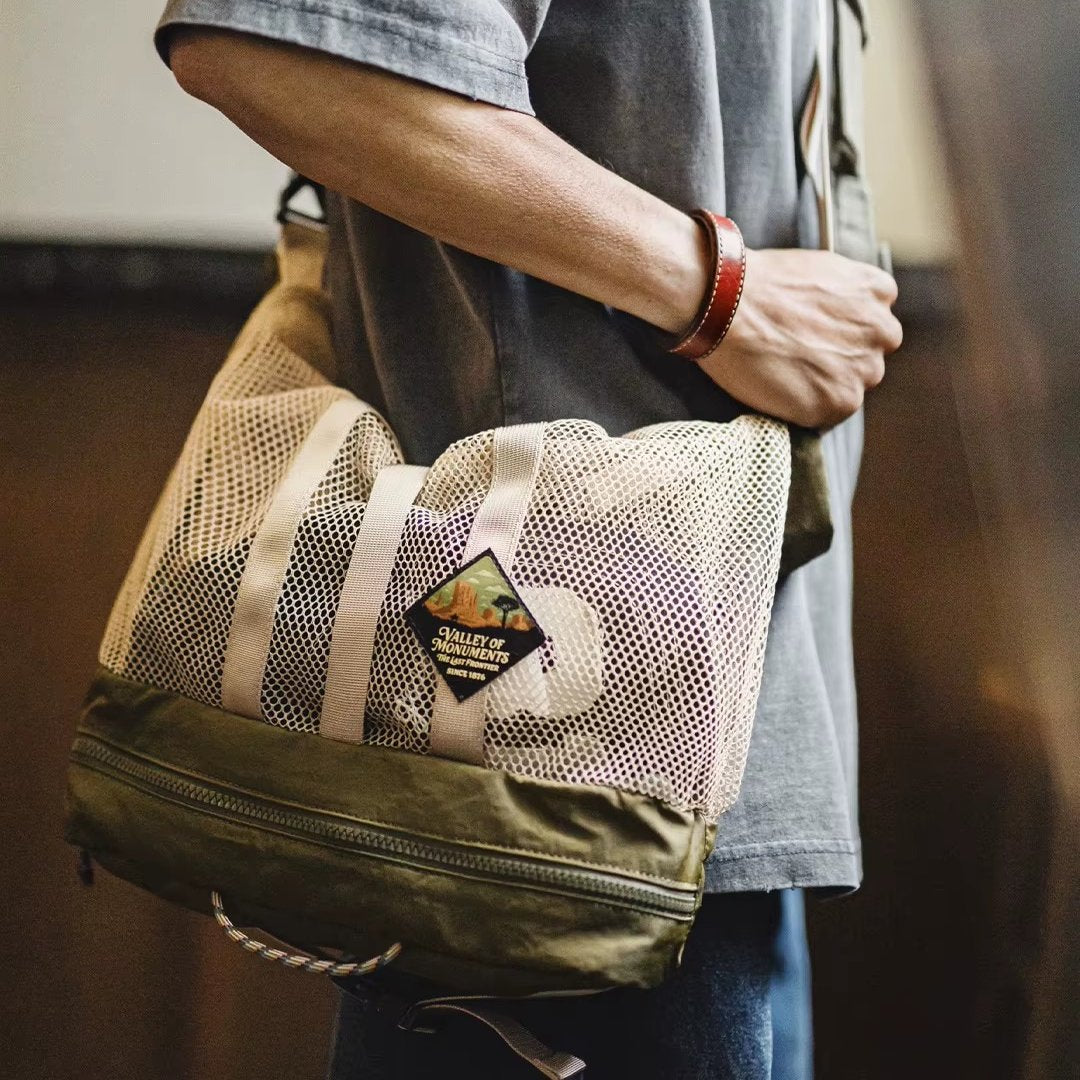 The Zerun:Multifunctional Folding Fishing Large Capacity Bag