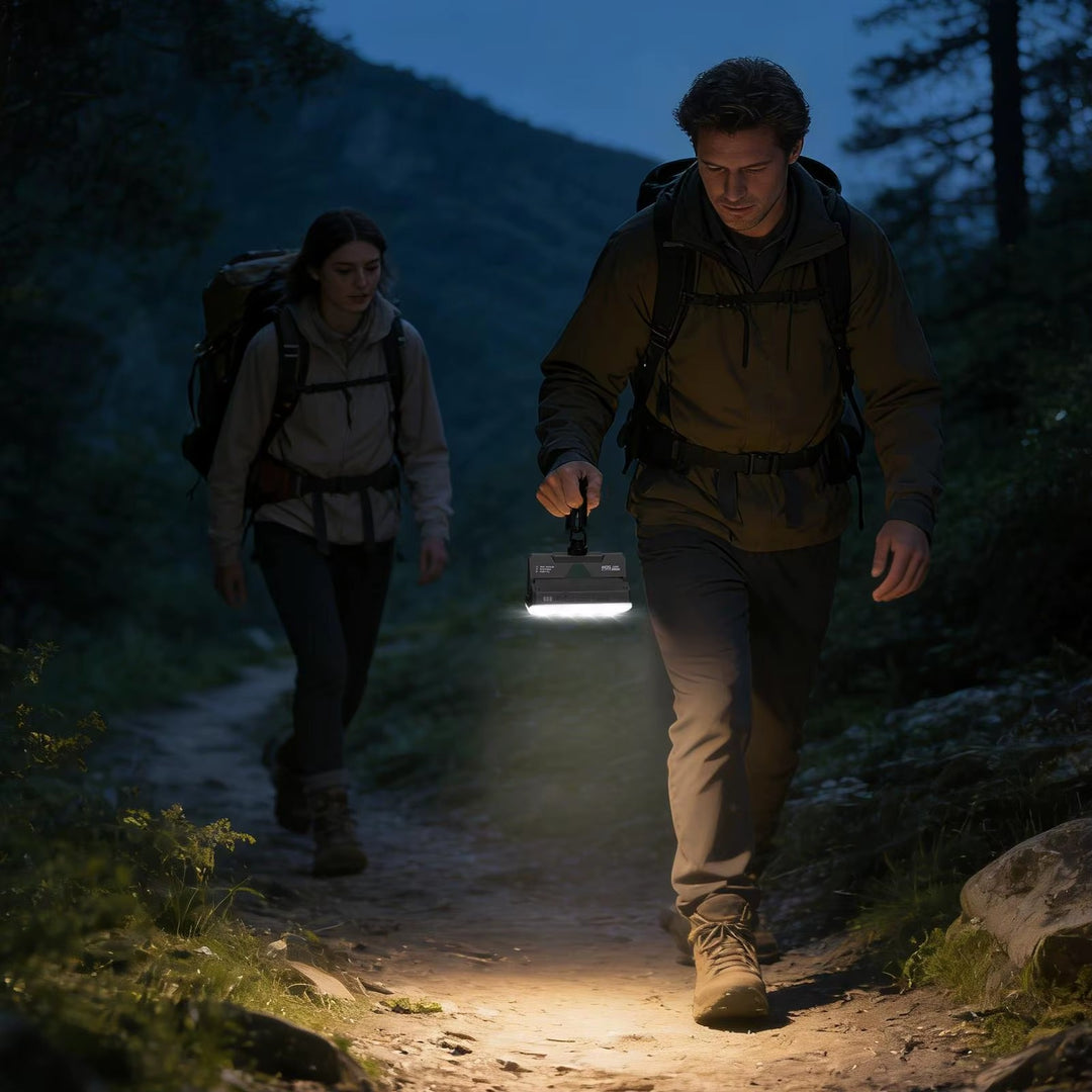 The Card-Style:Ultra-Long Magnetic Outdoor Camping Light