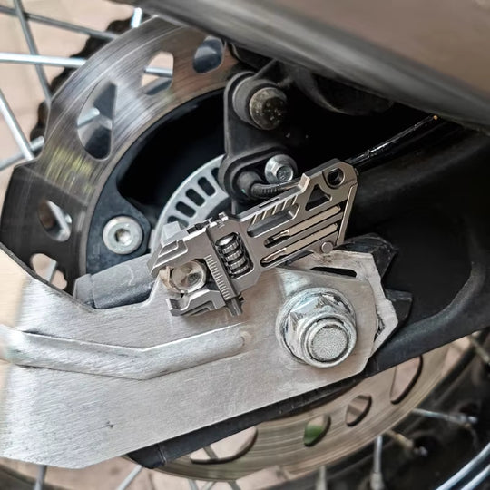Pocket Transformer:Titanium EDC 6-in-1 Wrench Bottle Opener Bit Driver Multi-tool Gear