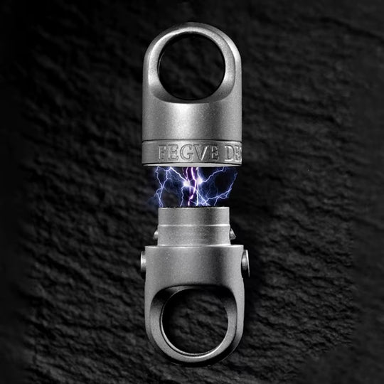 Star-to-Orbit Attraction:Titanium Spin & Pull Keychain Clip Rotatable Quick-Release Buckle