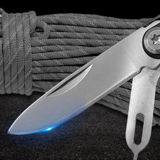 Tactical Pocket-Mite: The Ultimate 6-in-1 Keychain Companion for Daily Tasks